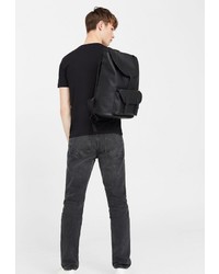 Мужская черная футболка от Mango Man