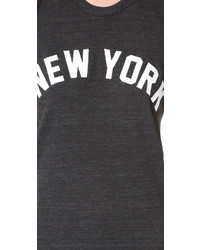 Женская черная футболка от Private Party