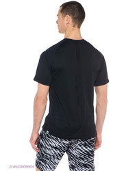 Мужская черная футболка от Nike