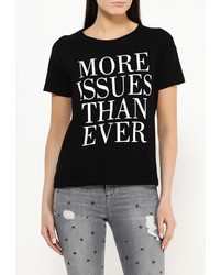 Женская черная футболка от Noisy May