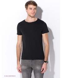 Мужская черная футболка от Oodji