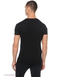 Мужская черная футболка от OPIUM