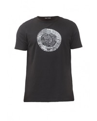 Мужская черная футболка от Pavel Yerokin