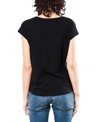 Женская черная футболка от Q/S designed by