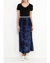 Женская черная футболка от Vay