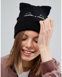 Женская черная шапка с вышивкой от Asos