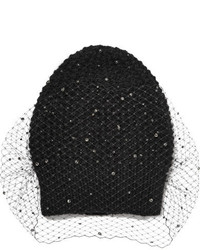 Женская черная шапка с украшением от Jennifer Behr