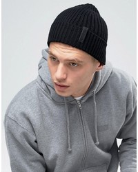 Мужская черная шапка от Calvin Klein