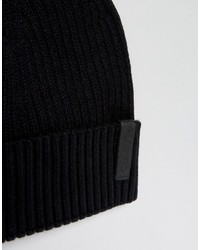 Мужская черная шапка от Calvin Klein
