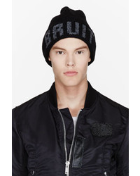 Мужская черная шапка от Undercover