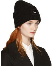 Женская черная шапка от Acne Studios