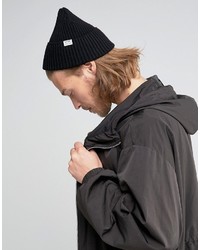 Мужская черная шапка от Wesc