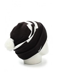 Женская черная шапка от Nike