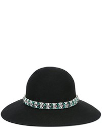 Женская черная шляпа с украшением от Lanvin