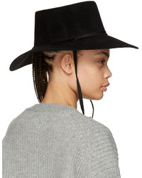 Женская черная шляпа от CLYDE