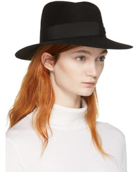 Женская черная шляпа от Maison Michel
