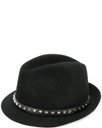 Женская черная шляпа от Valentino