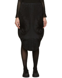 Черная юбка со складками от Issey Miyake
