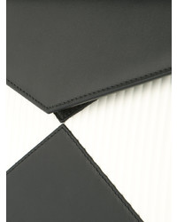 Черно-белая кожаная сумка-саквояж от Les Petits Joueurs