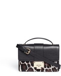Черно-белая кожаная сумка через плечо с леопардовым принтом