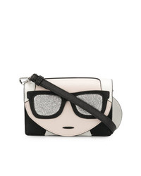 Черно-белая кожаная сумка через плечо с принтом от Karl Lagerfeld