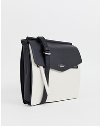 Черно-белая кожаная сумка через плечо от Fiorelli