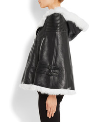 Женская черно-белая короткая дубленка от Givenchy