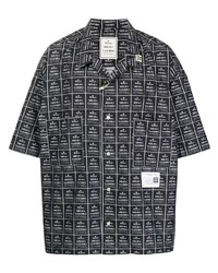 Мужская черно-белая рубашка с коротким рукавом с принтом от Maison Mihara Yasuhiro