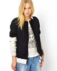 Женская черно-белая шерстяная куртка от Urbancode
