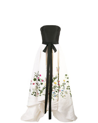 Черно-белое вечернее платье с вышивкой от Oscar de la Renta