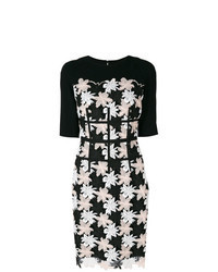 Черно-белое платье-футляр с цветочным принтом