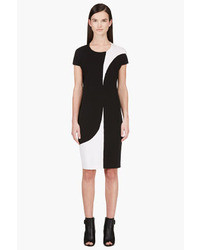 Черно-белое платье от Calvin Klein