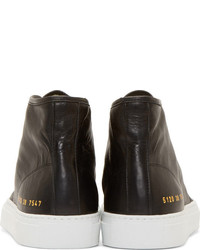 Мужские черно-белые высокие кеды от Common Projects