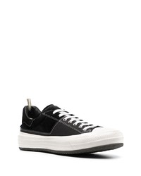 Мужские черно-белые замшевые низкие кеды от Officine Creative