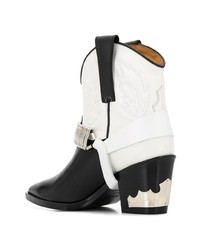 Черно-белые кожаные ботильоны от Toga Pulla
