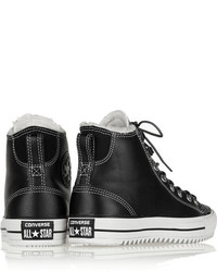 Женские черно-белые кожаные высокие кеды от Converse