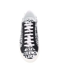 Мужские черно-белые кожаные низкие кеды с принтом от Moncler