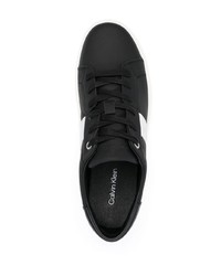 Мужские черно-белые кожаные низкие кеды от Calvin Klein