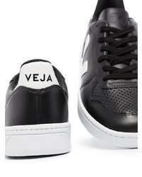 Мужские черно-белые кожаные низкие кеды от Veja