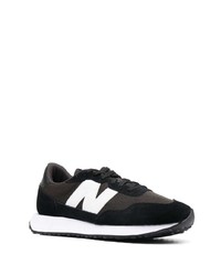 Мужские черно-белые кроссовки от New Balance