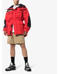 Мужские черно-белые кроссовки от Prada