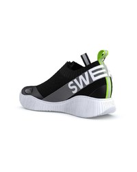 Мужские черно-белые кроссовки от Swear