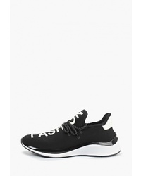 Женские черно-белые кроссовки от Fashletics by Tamaris