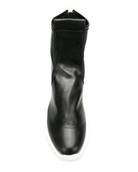 Мужские черно-белые кроссовки от Cinzia Araia