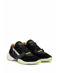 Мужские черно-белые кроссовки от Giuseppe Zanotti