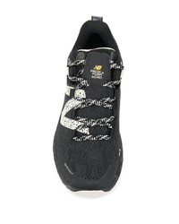 Мужские черно-белые кроссовки от New Balance