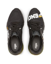 Мужские черно-белые кроссовки от Fendi