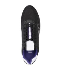 Мужские черно-белые кроссовки от BOSS