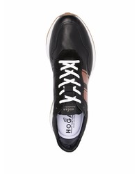 Мужские черно-белые кроссовки от Hogan