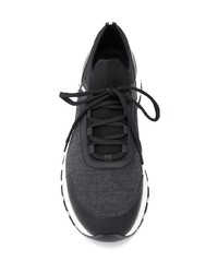 Мужские черно-белые кроссовки от Prada